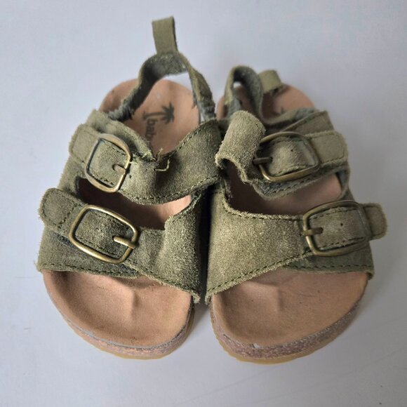 GAP Olive Sandals - Picture 2 of 7